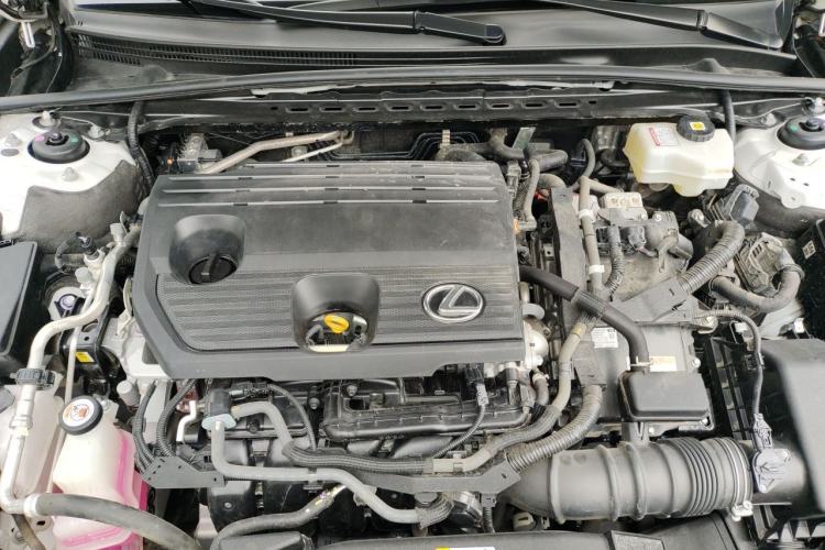 Used Lexus ES 2022 300h Excellence Edition Engine Bay