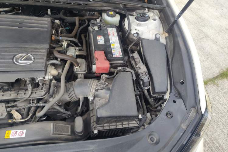 Used Lexus ES 2022 260 Excellence Edition Engine Bay Left
