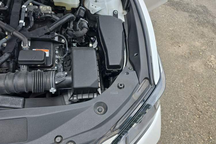 Used Lexus ES 2022 300h Excellence Edition Engine Bay Left