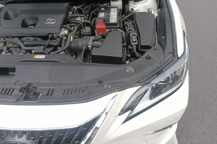 Used Lexus ES 2022 200 Excellence Edition Engine Bay Left