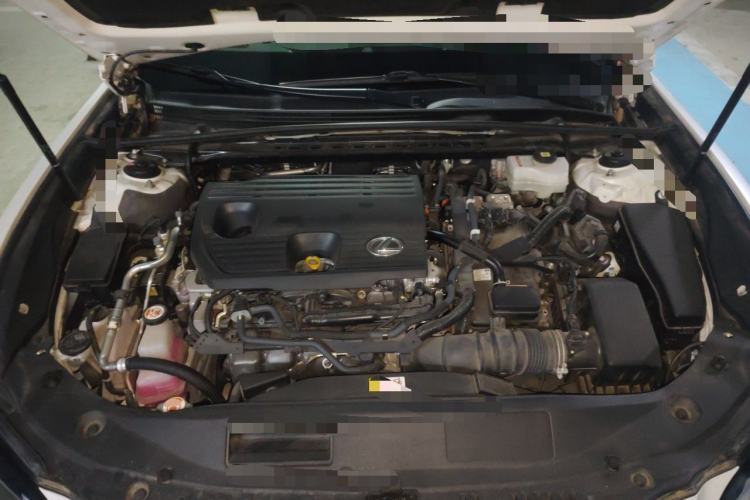 Used Lexus ES 2022 300h Excellence Edition Engine Bay