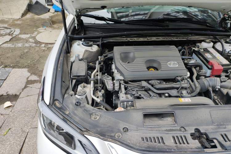 Used Lexus ES 2022 200 Excellence Edition Engine Bay Right