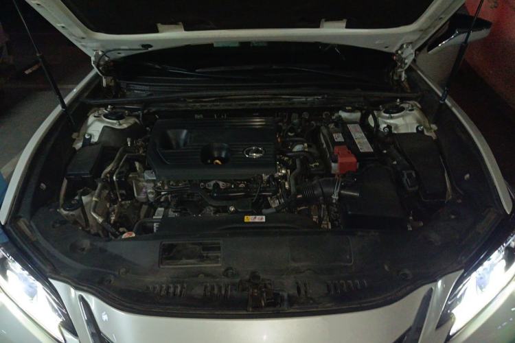 Used Lexus ES 2022 200 Luxury Edition Engine Bay