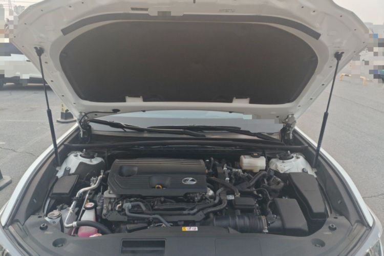 Used Lexus ES 2022 300h Excellence Edition Engine Bay
