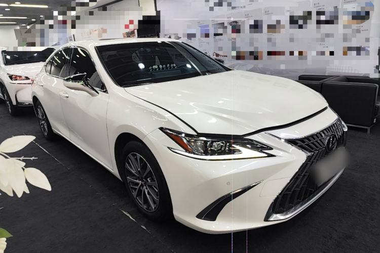 Used Lexus ES 2022 200 Luxury Edition Exterior 1