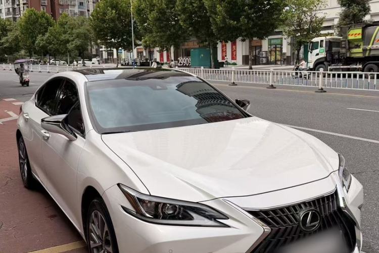 Used Lexus ES 2022 200 Excellence Edition Exterior 1