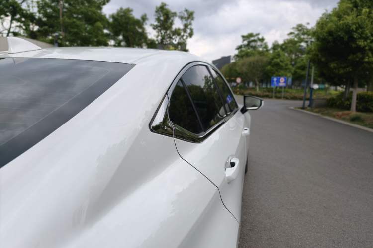 Used Lexus ES 2022 200 Excellence Edition Exterior 12