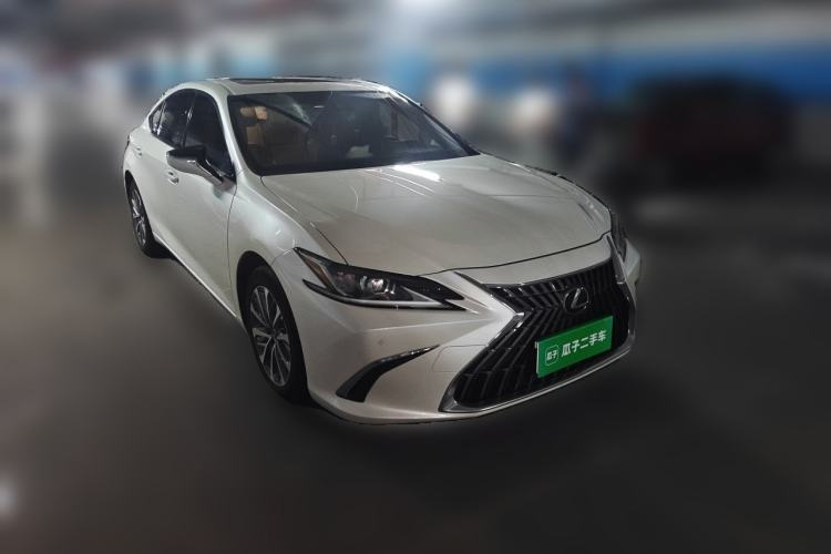 Used Lexus ES 2022 200 Excellence Edition Exterior 2