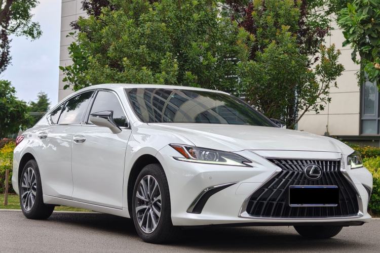 Used Lexus ES 2022 200 Excellence Edition Exterior 2