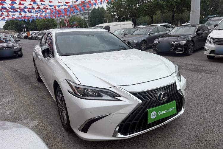 Used Lexus ES 2022 200 Excellence Edition Exterior 2