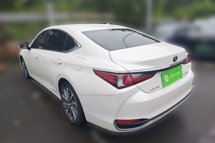 Used Lexus ES 2022 200 Excellence Edition Exterior 3