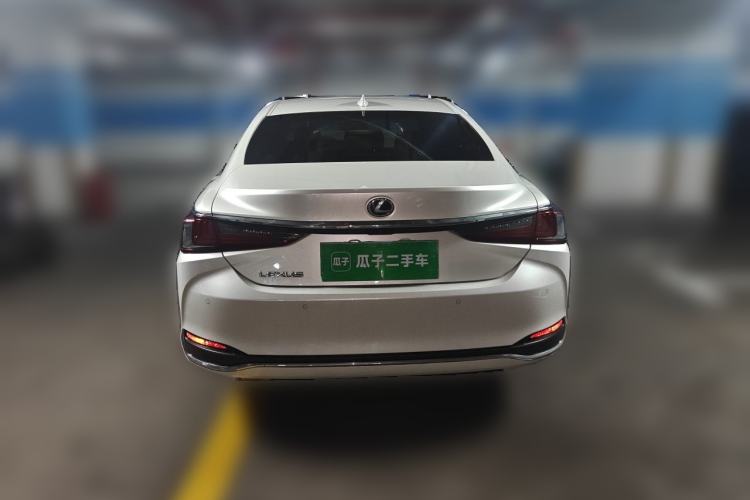 Used Lexus ES 2022 200 Excellence Edition Exterior 4