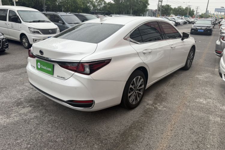 Used Lexus ES 2022 200 Excellence Edition Exterior 5