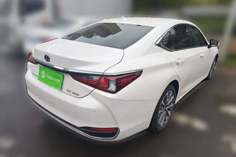 Used Lexus ES 2022 200 Excellence Edition Exterior 5