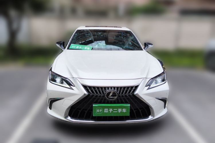 Used Lexus ES 2022 260 Excellence Edition Front