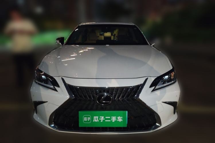 Used Lexus ES 2022 200 Excellence Edition Front