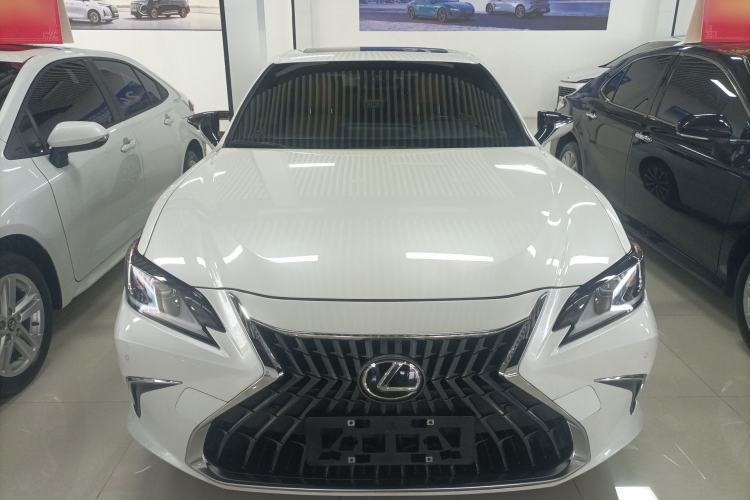 Used Lexus ES 2022 200 Luxury Edition Front