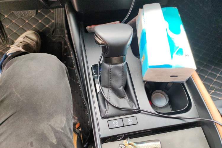 Used Lexus ES 2022 200 Excellence Edition Gear Lever