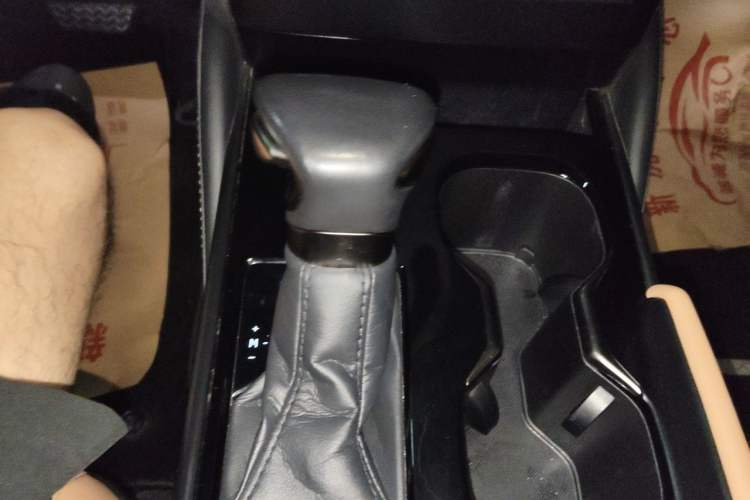 Used Lexus ES 2022 200 Excellence Edition Gear Lever