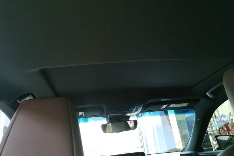 Used Lexus ES 2022 200 Excellence Edition Headliner