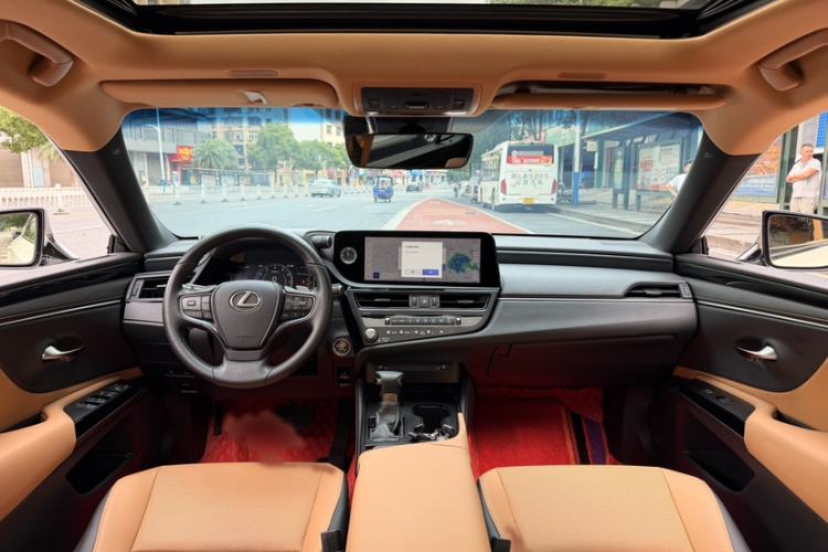 Used Lexus ES 2022 200 Excellence Edition Interior 1