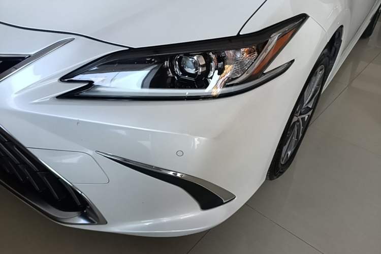 Used Lexus ES 2022 260 Excellence Edition Left Front Headlight