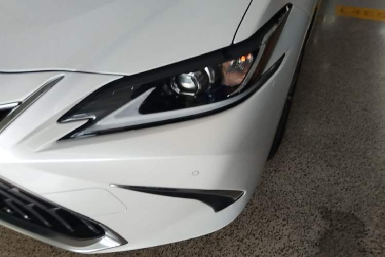 Used Lexus ES 2022 200 Excellence Edition Left Front Headlight