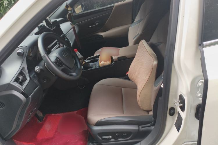 Used Lexus ES 2022 200 Excellence Edition Left Front Seat