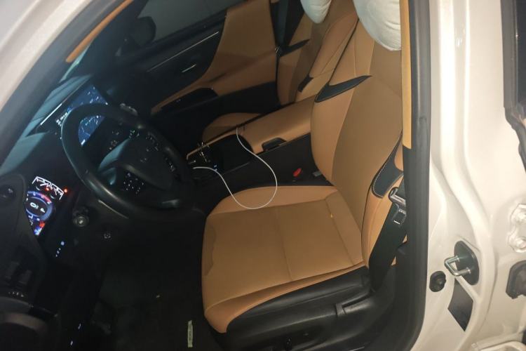 Used Lexus ES 2022 200 Excellence Edition Left Front Seat