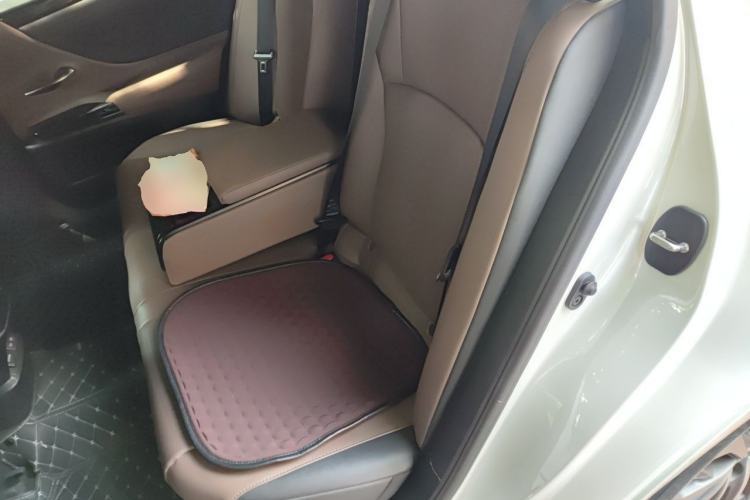 Used Lexus ES 2022 300h Excellence Edition Left Rear Seat