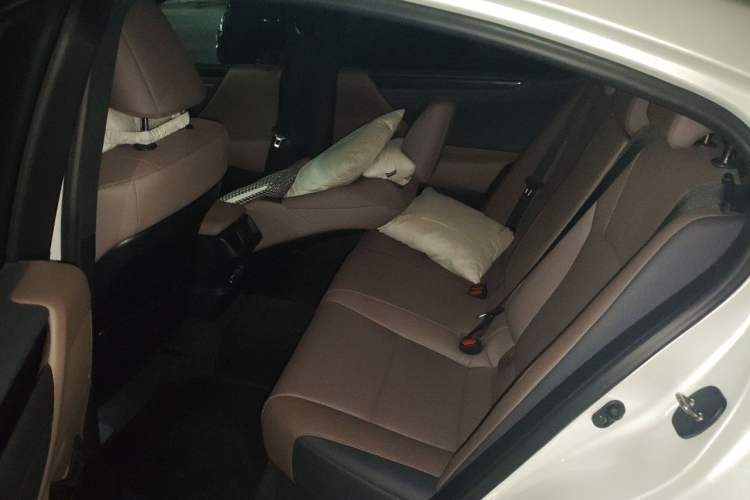 Used Lexus ES 2022 200 Excellence Edition Left Rear Seat