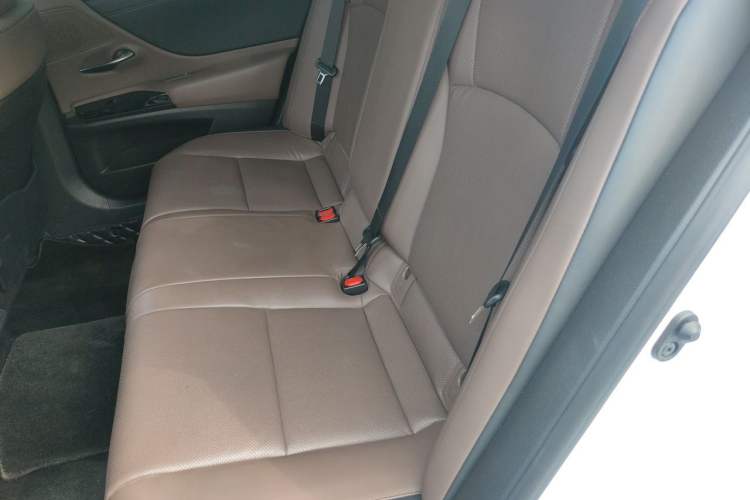 Used Lexus ES 2022 300h Excellence Edition Left Rear Seat