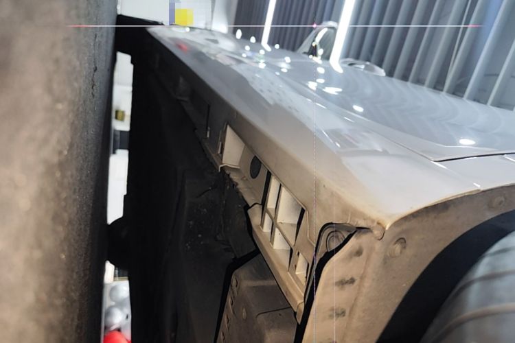 Used Lexus ES 2022 200 Luxury Edition Left Side Sill