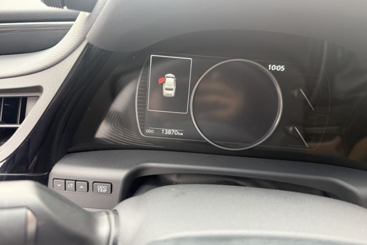 Used Lexus ES 2022 200 Excellence Edition Odometer Close Up