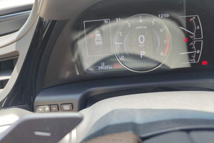 Used Lexus ES 2022 200 Excellence Edition Odometer Close Up
