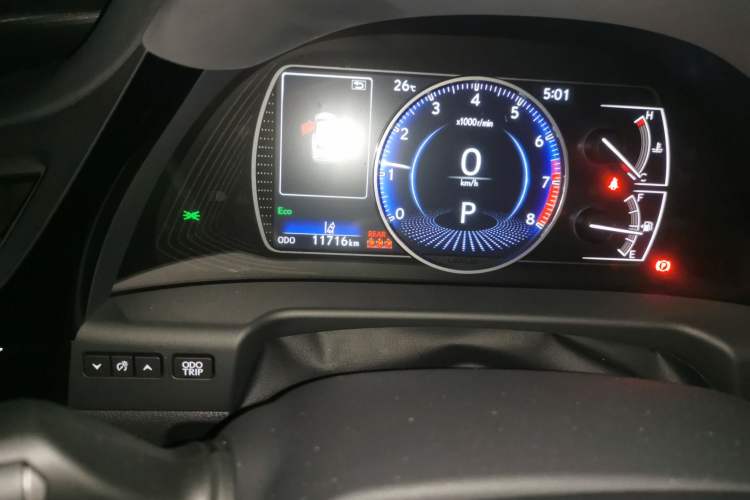 Used Lexus ES 2022 200 Excellence Edition Odometer Close Up
