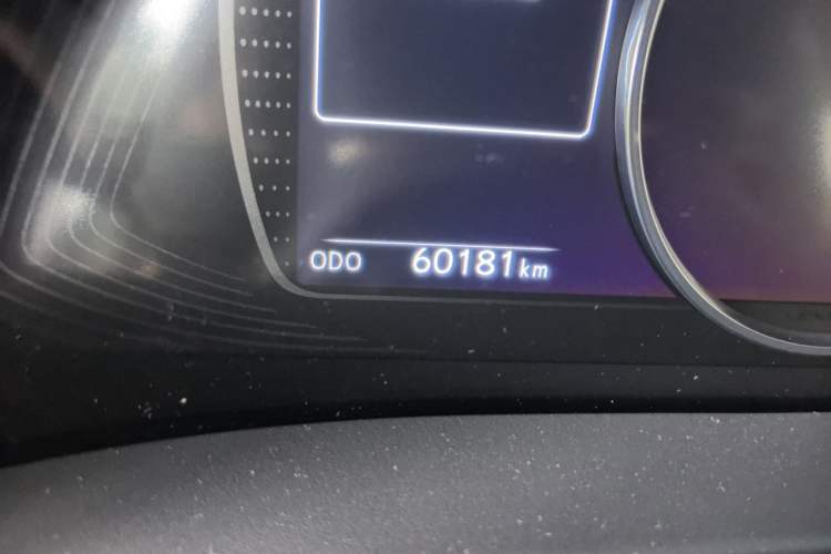 Used Lexus ES 2022 200 Excellence Edition Odometer Close Up