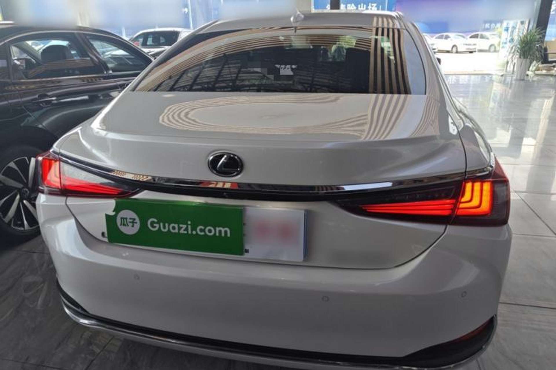 Used Lexus ES 2022 200 Excellence Edition Rear
