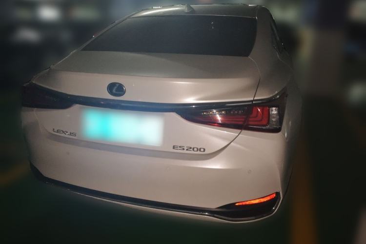 Used Lexus ES 2022 200 Excellence Edition Rear
