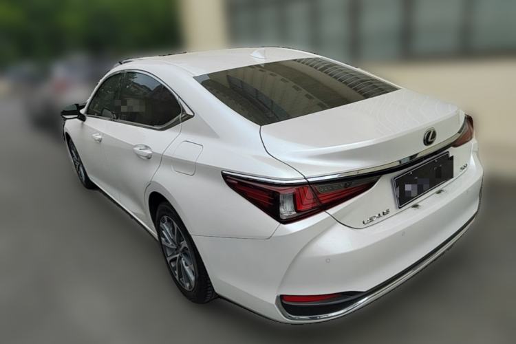 Used Lexus ES 2022 200 Excellence Edition Rear Left 45 Deg