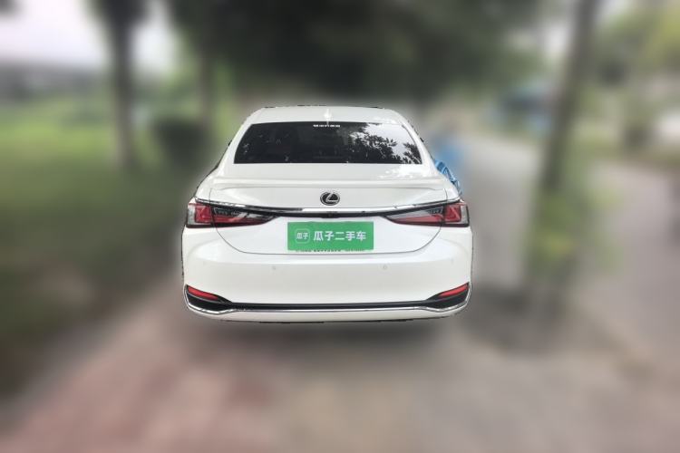 Used Lexus ES 2022 200 Excellence Edition Rear