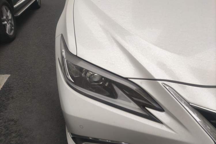Used Lexus ES 2022 200 Luxury Edition Right Front Headlight