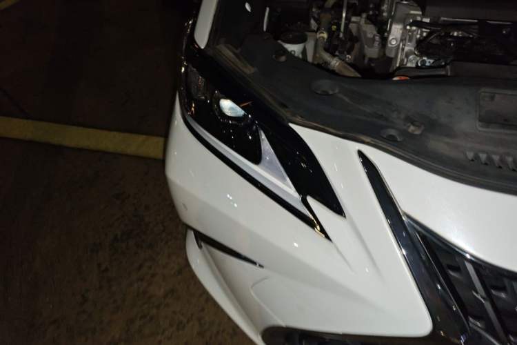Used Lexus ES 2022 200 Excellence Edition Right Front Headlight