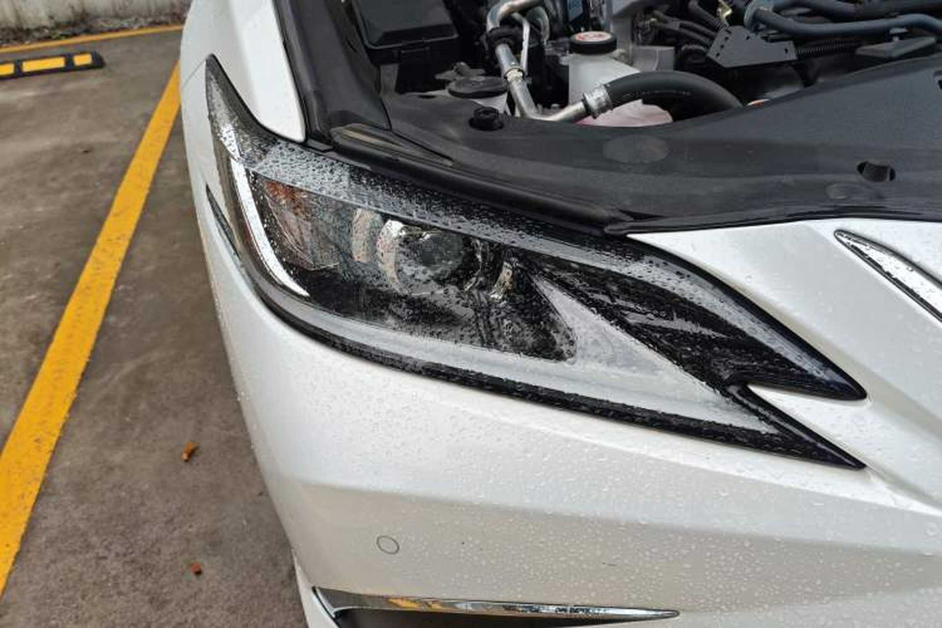 Used Lexus ES 2022 300h Excellence Edition Right Front Headlight