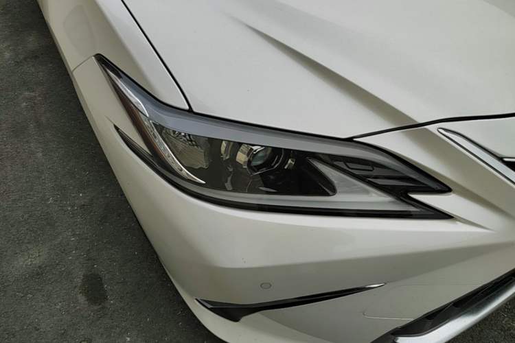 Used Lexus ES 2022 200 Excellence Edition Right Front Headlight