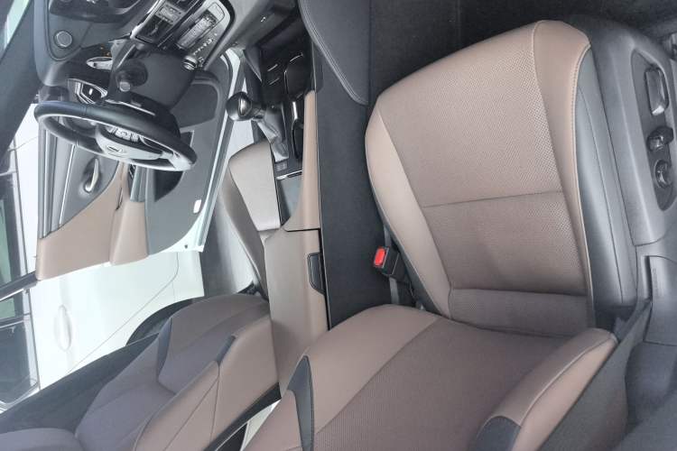 Used Lexus ES 2022 200 Excellence Edition Right Front Seat