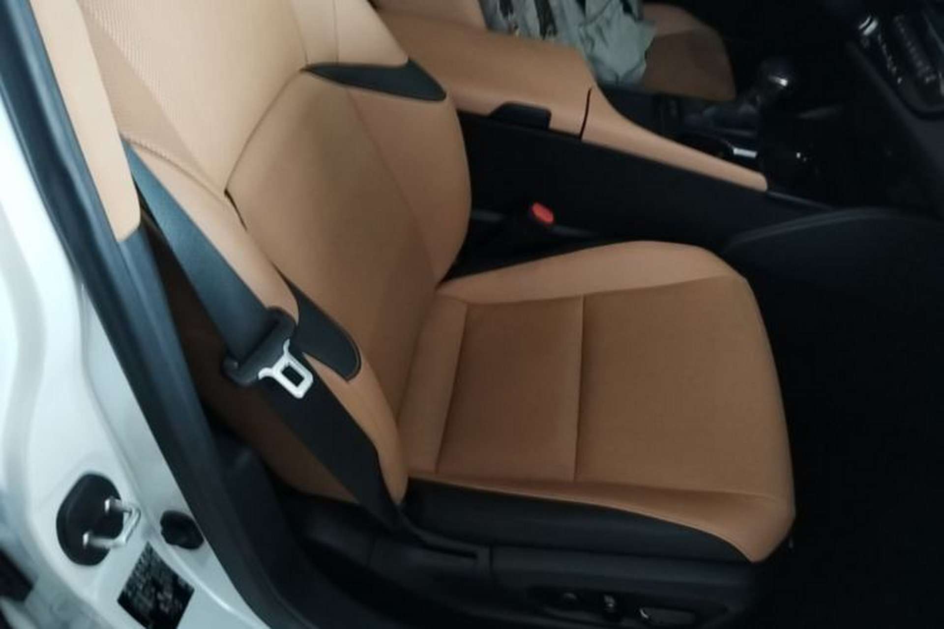 Used Lexus ES 2022 200 Excellence Edition Right Front Seat