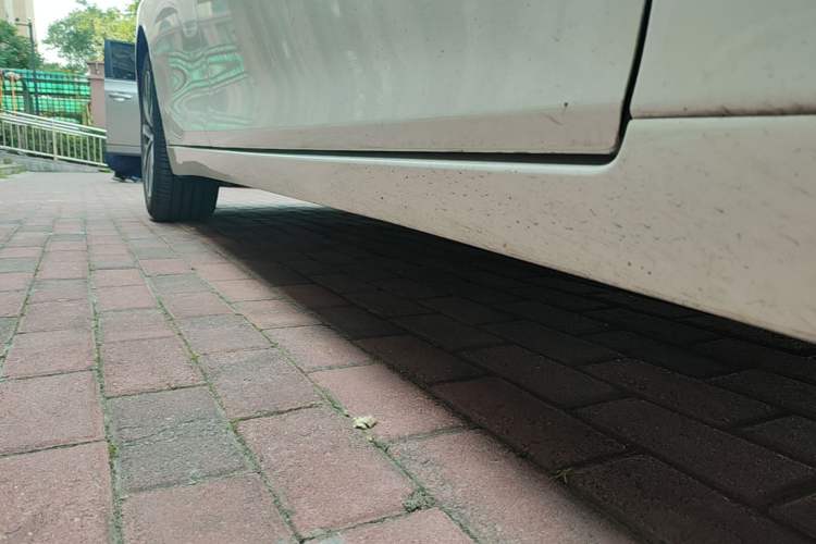 Used Lexus ES 2022 260 Excellence Edition Right Side Sill