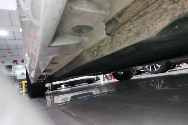 Used Lexus ES 2022 200 Excellence Edition Right Side Sill