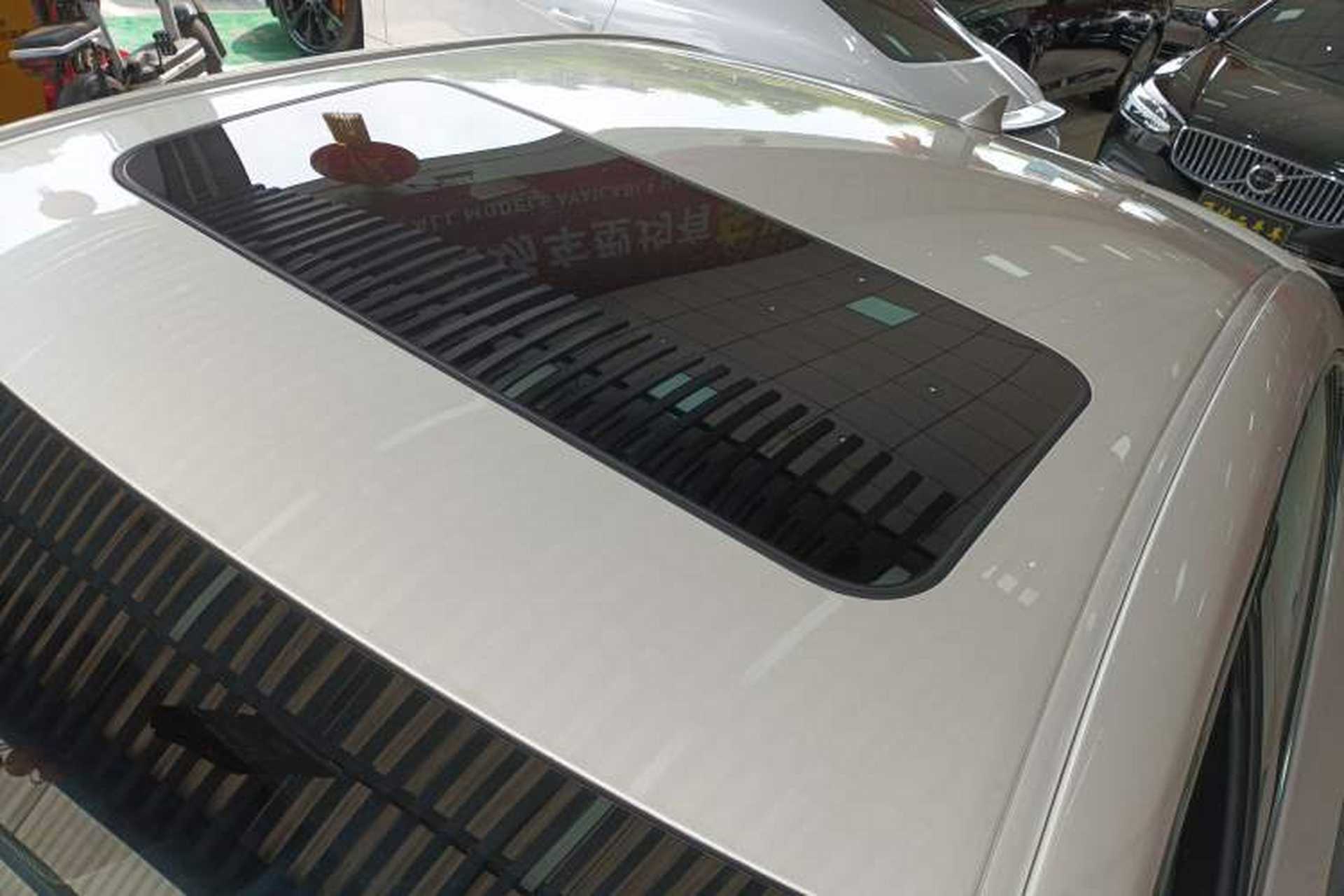 Used Lexus ES 2022 300h Excellence Edition Roof